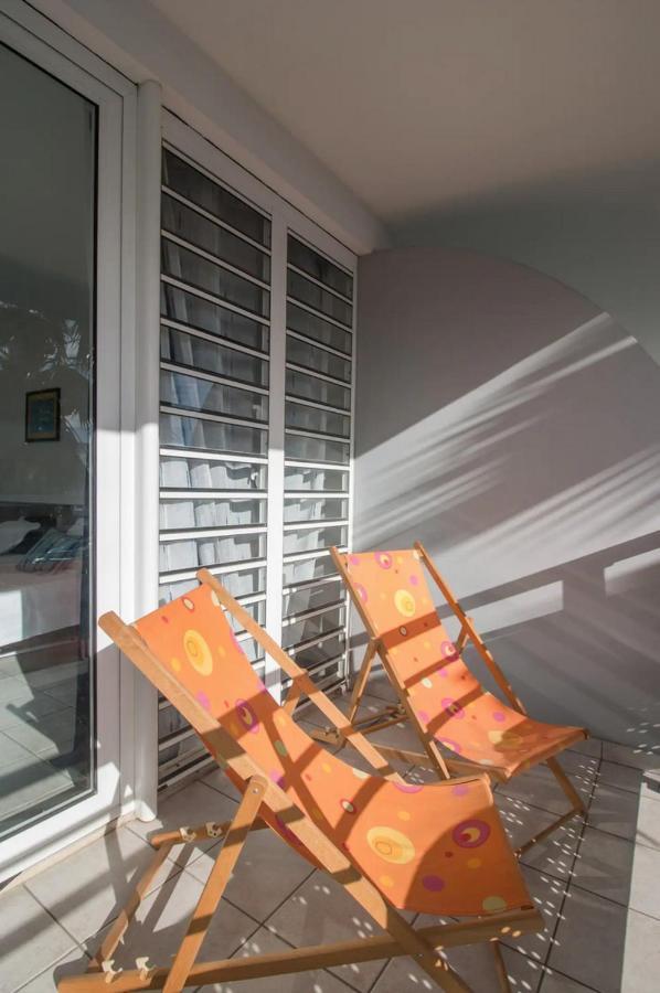 Un Pied-A-Terre Face A La Marina Leilighet Le Marin Eksteriør bilde